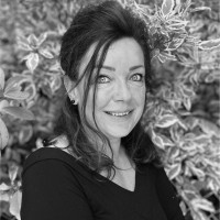 Véronique Lyon