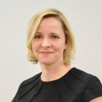 Carolyn Smith, Oaa
