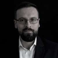 Dr. Ulrich Stadelmaier