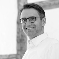 Dr. Markus Bühler