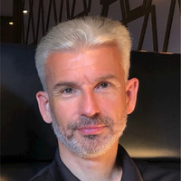 Clive Tomkins