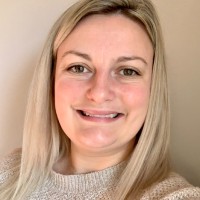 Natasha Knetsch, Chrp