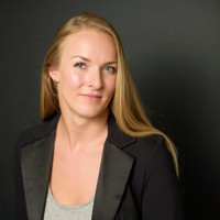 Lindsey De La Torre