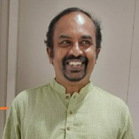 Esakkiappan S