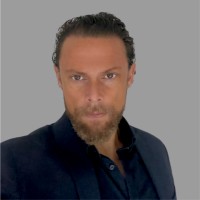 Chema J.