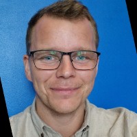 Adrian Karlsen
