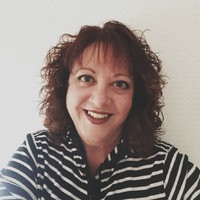 Teri J Kaminski