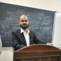(Adv.) Tarun Soni