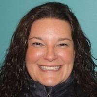 Robyn Lucius