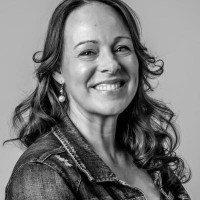 Anne Laura B Reviere