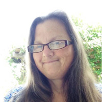 Tracey Pharis