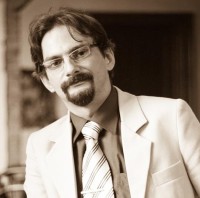 Károly Simon