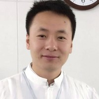 刘君平