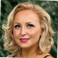 Narges Mohtashami