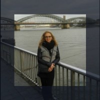 Hennie De Roos