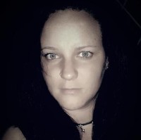 Yolande Niemand