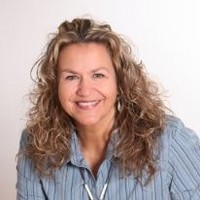 Debra Dotschkat