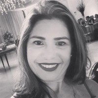 Lucia Fernandes