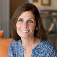 Alison Williams, Mba