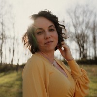 Leslie Warren