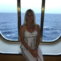 Sandra Roberts