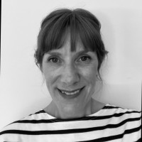 Sophie White