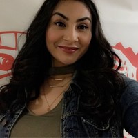 Paula Villa