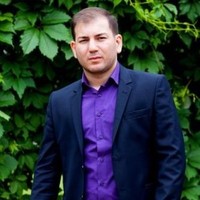 Эскандер Довлетов