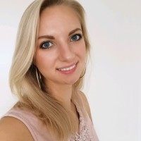 Alina Bönker