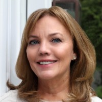 Lorraine Sullivan