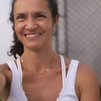 Renata Toledo