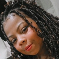 Ester Moraes Freitas