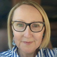 Linda Jones