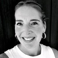 Yvette Ek