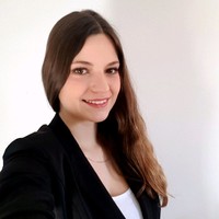 Jacqueline Strobel