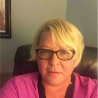 Dr. Amy Holliday