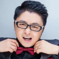 解鹏飞