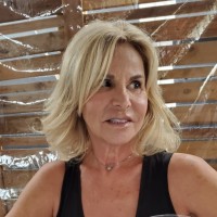Pam Davis