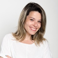 Carla Flores