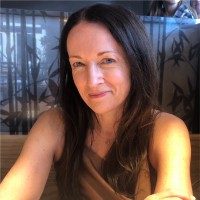 Fiona Hilton