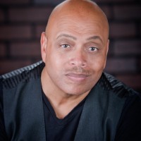 K Gerard  Thomas