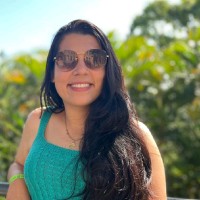 Jaqueline Fernandes Emediato
