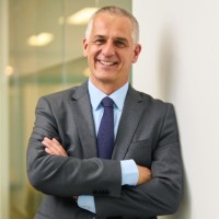 Vincent Hamelink, Cfa