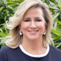 PAULA MESSINA