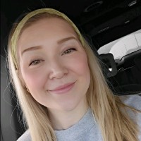 Elizabeth Holub