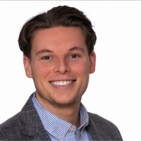 Rowan Tom