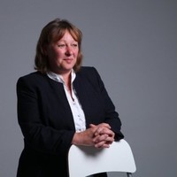 Ruth Edwards