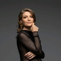 Thais Tonioti Thomaz