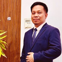 Randy Flores, Ree