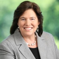 Suzanne Lang